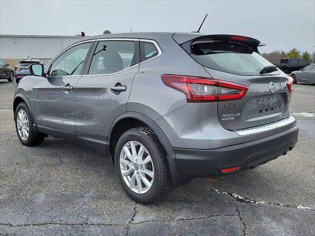 Used 2021 Nissan Rogue Sport S image 21