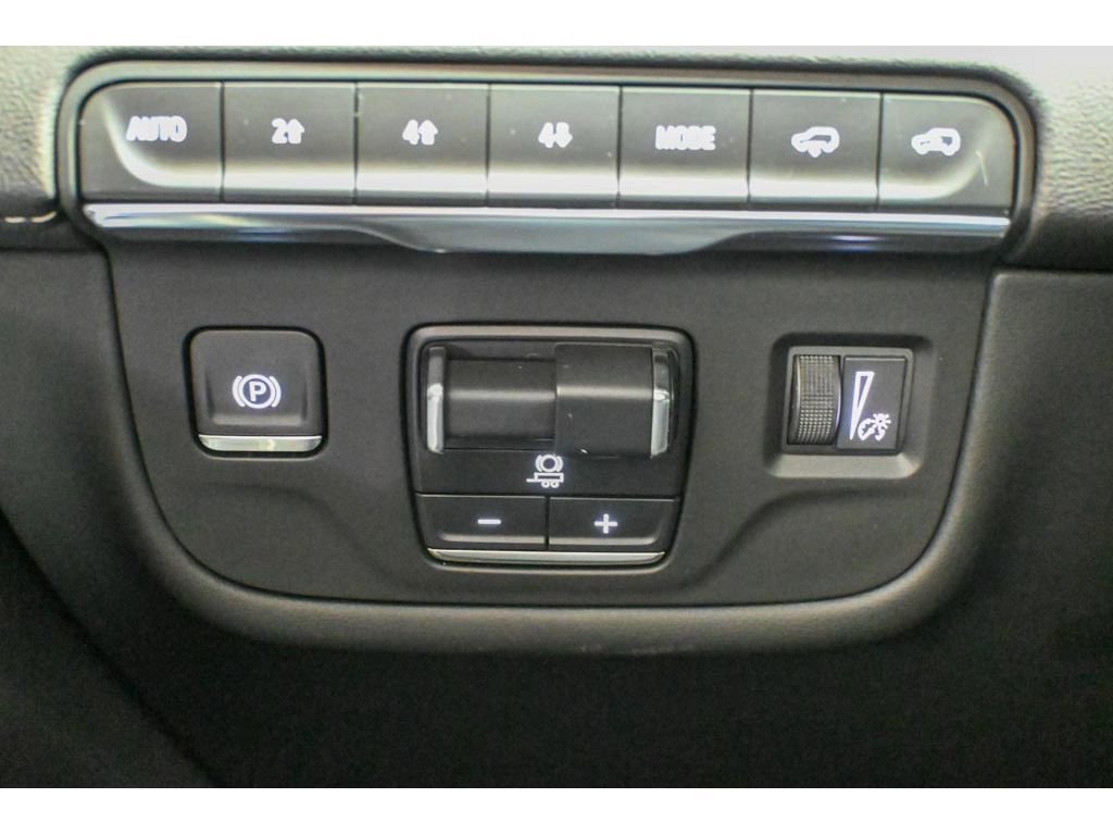 Certified 2024 Cadillac Escalade Sport w/ LPO, ONYX Package image 48