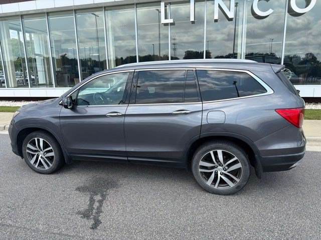 Used 2016 Honda Pilot Elite image 7
