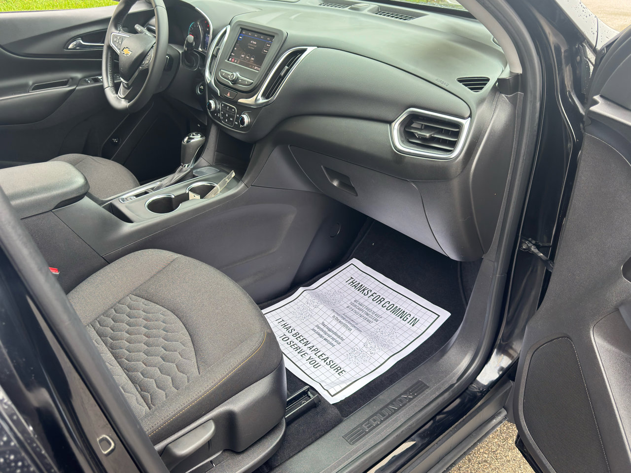 Used 2021 Chevrolet Equinox LT image 31