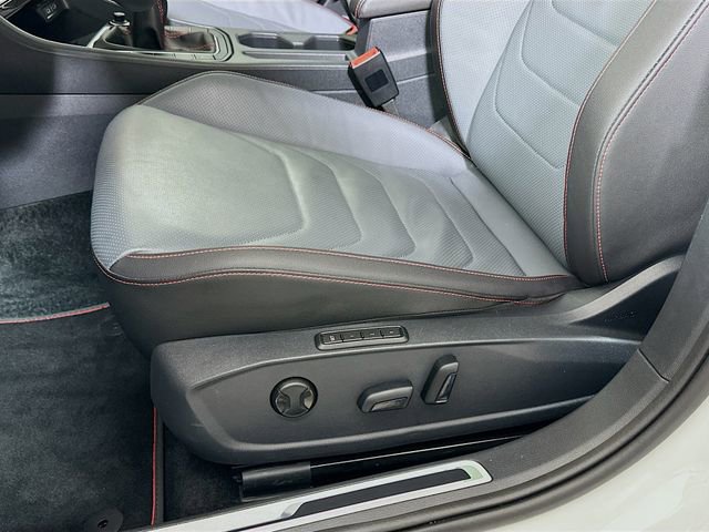 Certified 2025 Volkswagen Jetta GLI Autobahn image 19