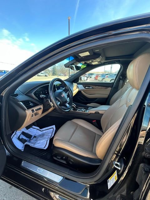 Used 2021 Cadillac CT5 Premium Luxury image 10