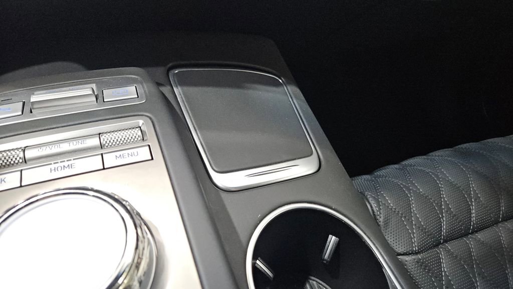 Used 2025 Genesis GV70 3.5T Sport w/ Sport Advanced Package image 31