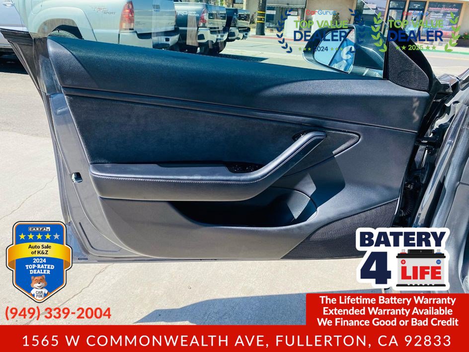 Used 2018 Tesla Model 3 Long Range AWD/4WD image 28
