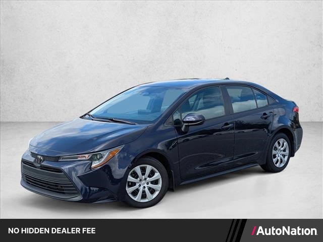 Used 2025 Toyota Corolla LE FWD image 1