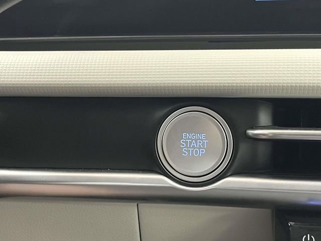 Certified 2025 Hyundai Tucson SEL image 33