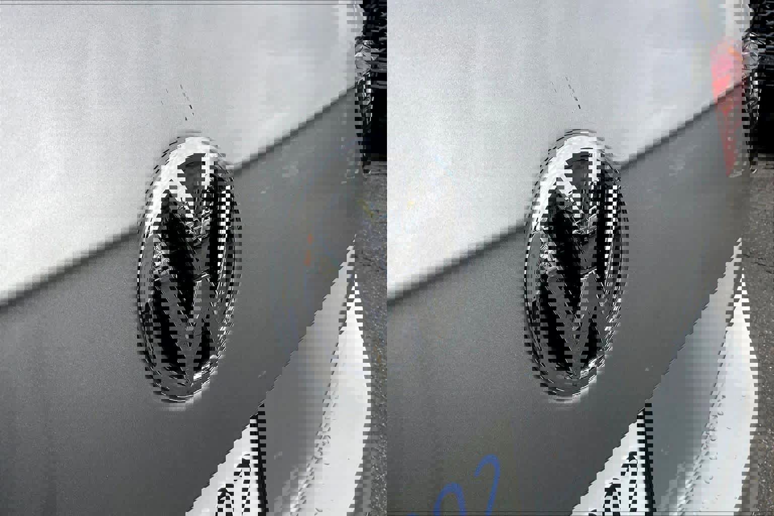 Used 2021 Volkswagen Tiguan SE image 29