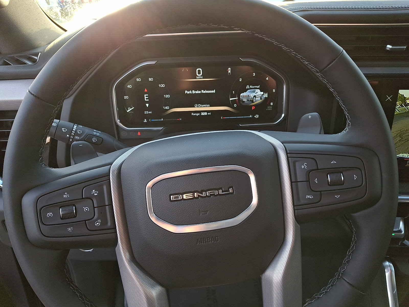 Certified 2026 GMC Sierra 1500 Denali w/ Technology Package AWD/4WD image 22