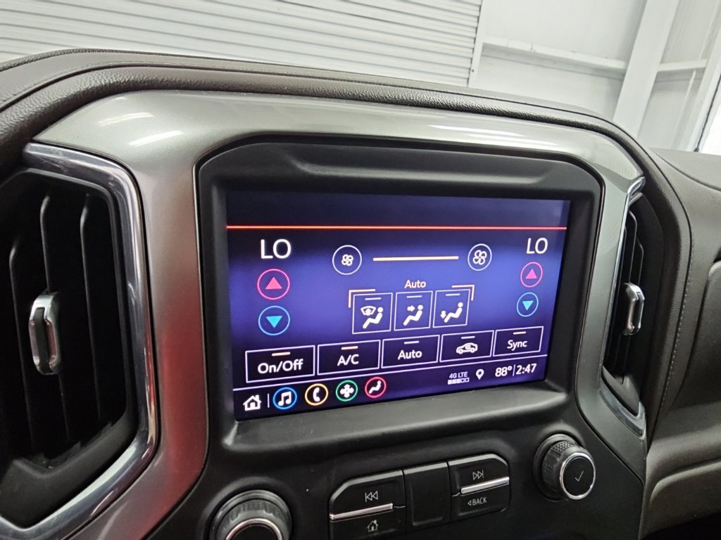 Used 2019 Chevrolet Silverado 1500 RST AWD/4WD image 17