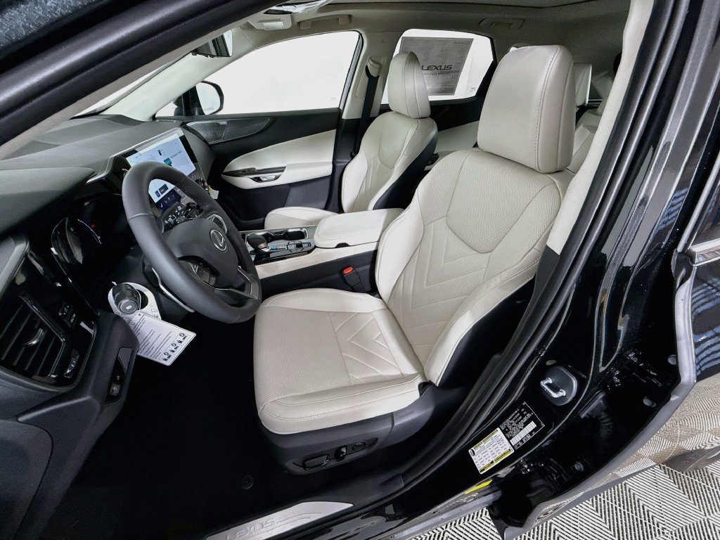 New 2026 Lexus NX 350 AWD w/ Accessory Package (2T) image 16