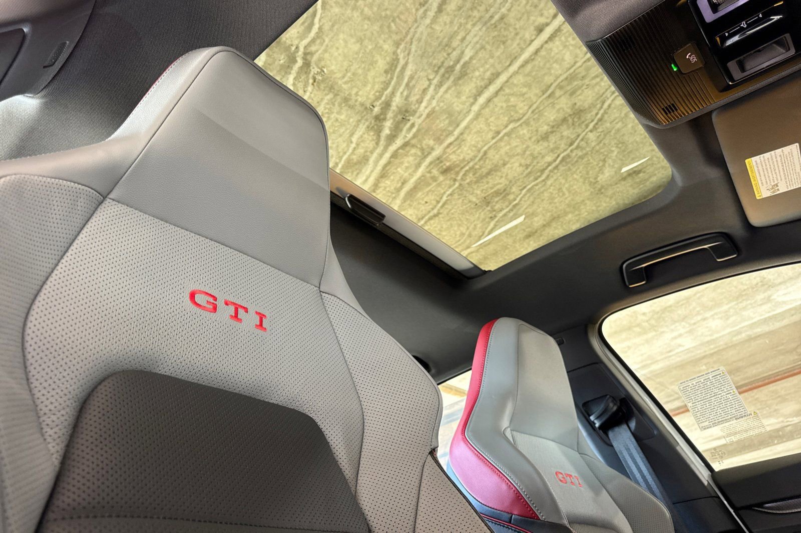 New 2026 Volkswagen GTI SE image 16