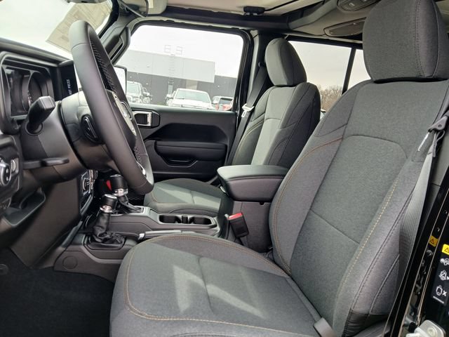 New 2026 Jeep Gladiator Sport AWD/4WD image 10
