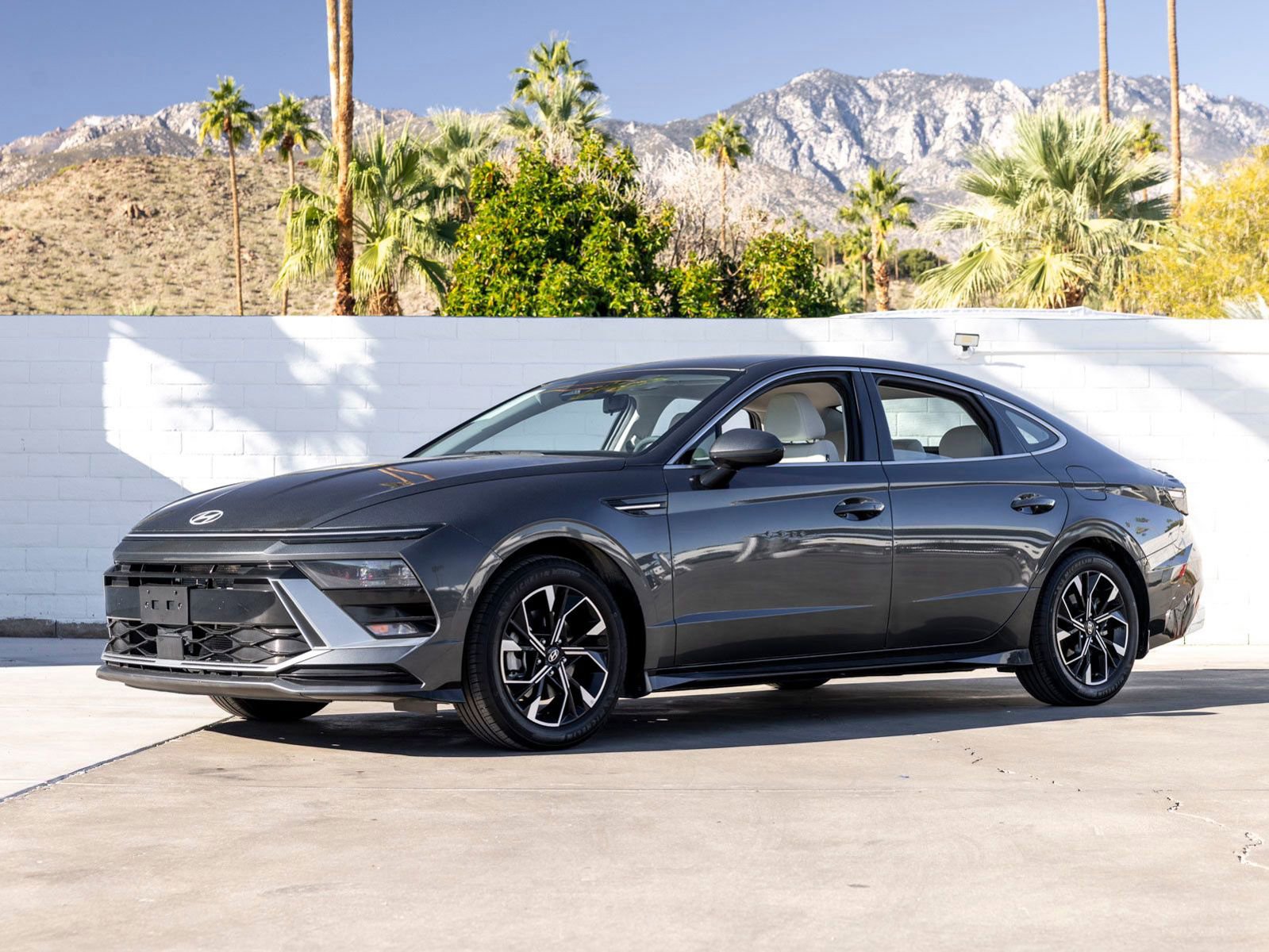 Used 2024 Hyundai Sonata SEL image 1