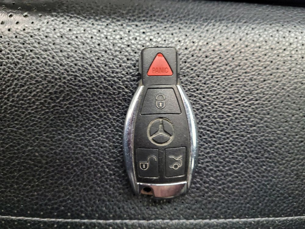 Used 2018 Mercedes-Benz C 300 Sedan image 32