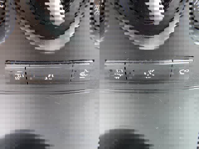 Used 2012 MAZDA MAZDA3 i Sport image 19