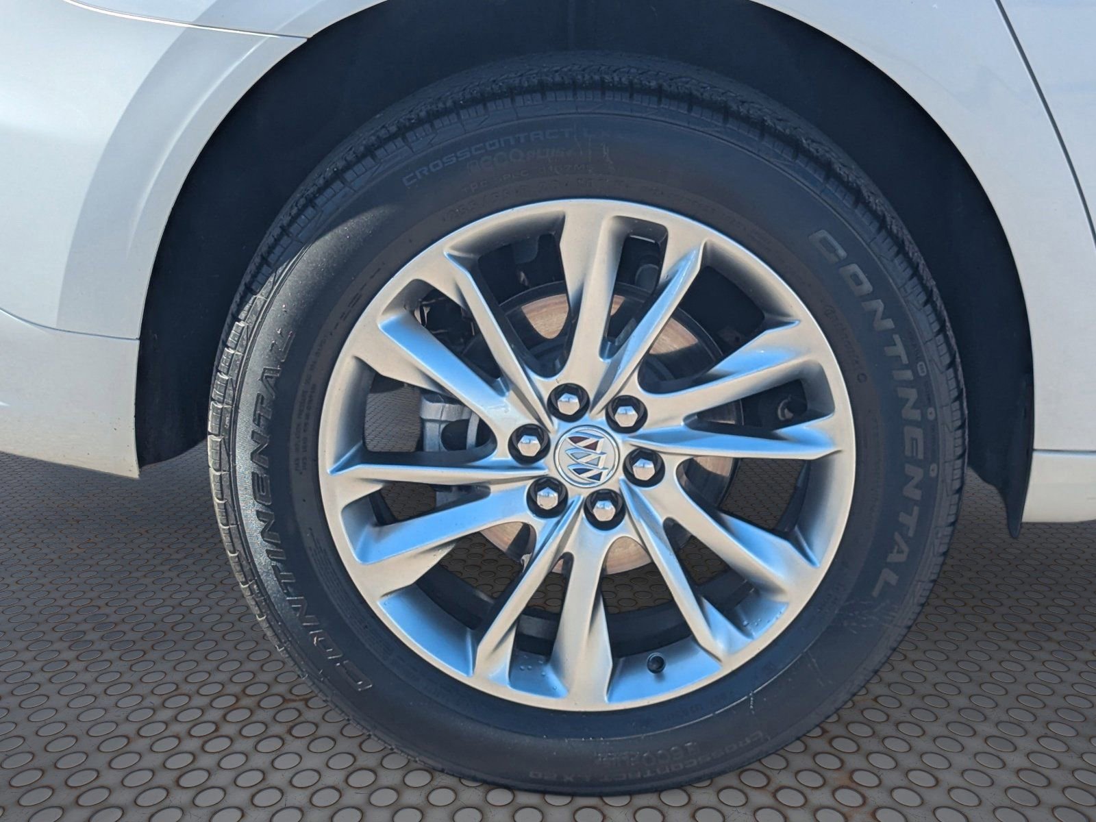 Used 2023 Buick Enclave Avenir w/ Avenir Technology Package image 10