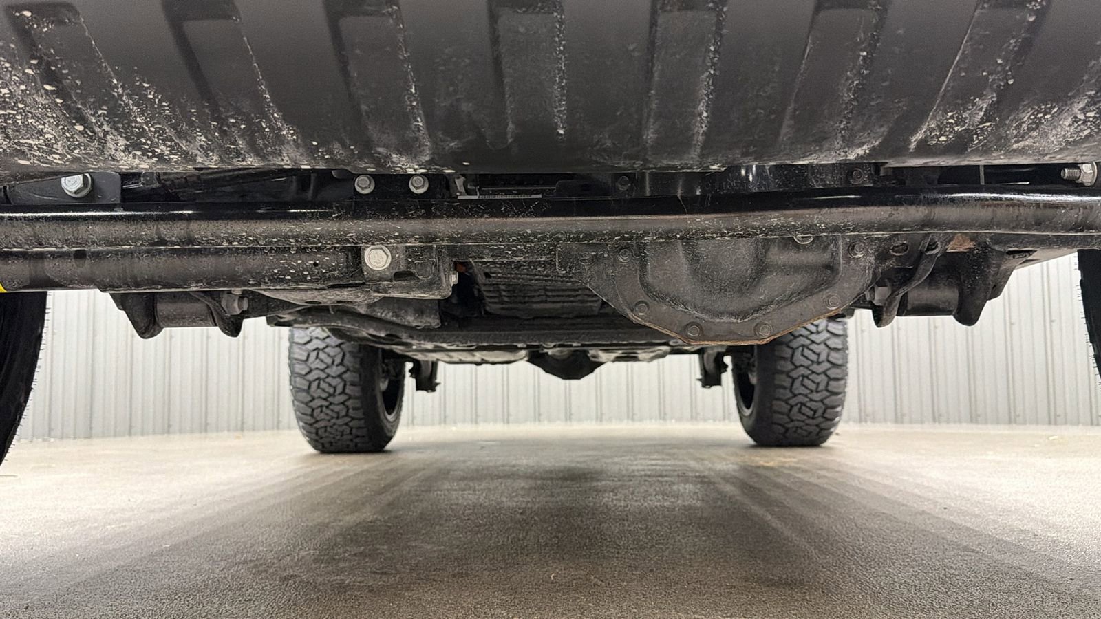 Used 2025 Jeep Wrangler Unlimited Sahara AWD/4WD image 15
