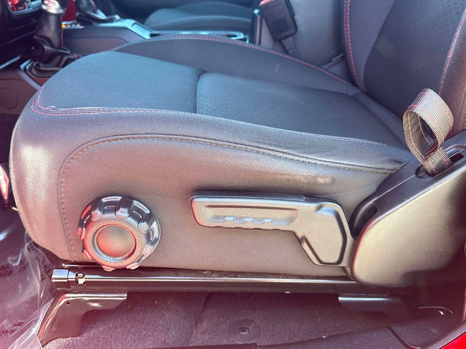 Used 2021 Jeep Wrangler Unlimited Rubicon image 18