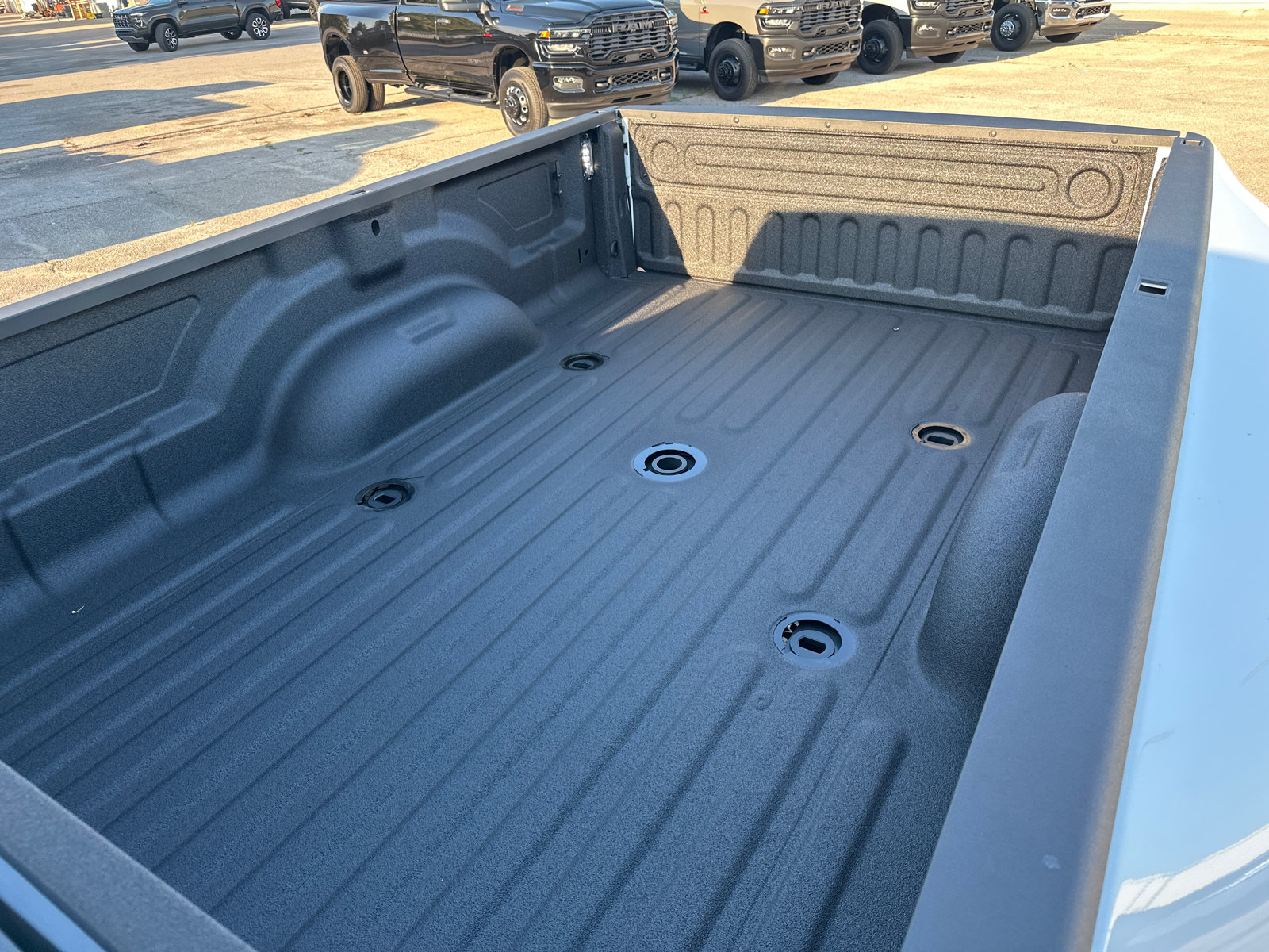 New 2027 RAM 3500 Laramie AWD/4WD image 16