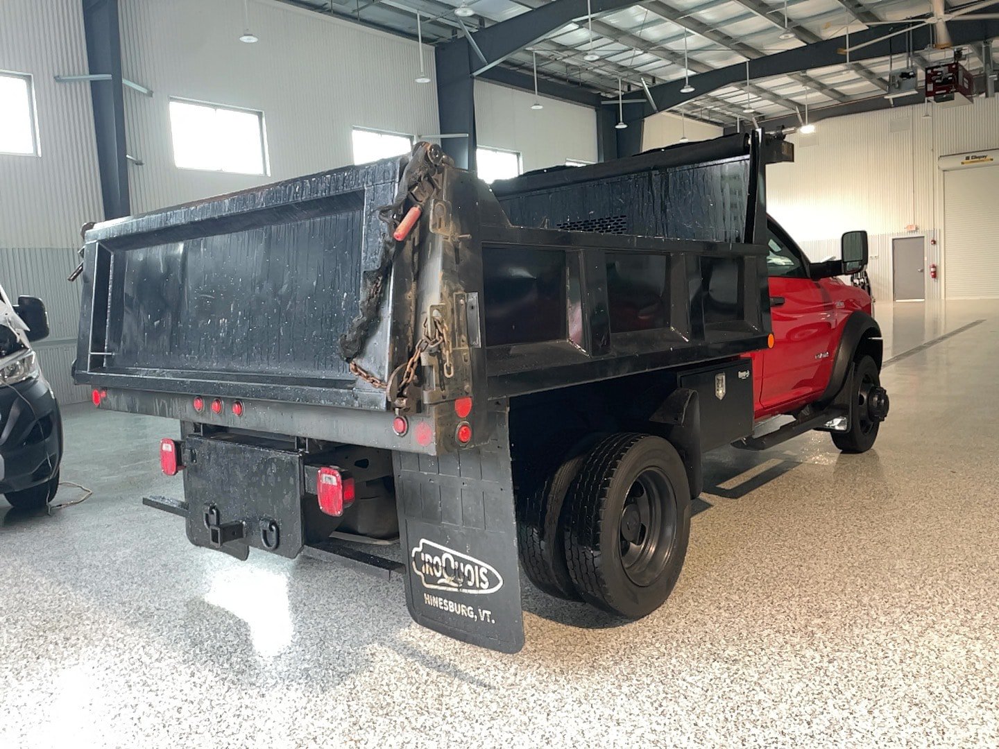 Used 2022 RAM 5500 Tradesman AWD/4WD image 6