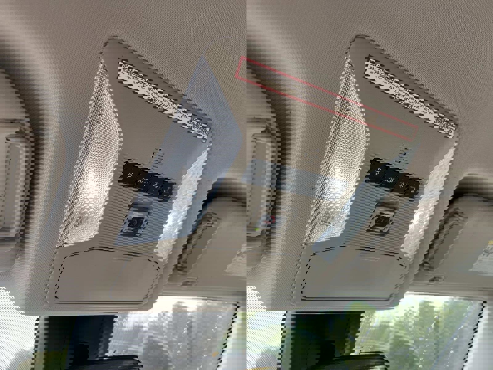 Used 2021 Toyota RAV4 XLE image 31