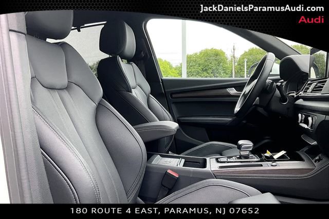 Used 2023 Audi Q5 2.0T Prestige w/ Prestige Package AWD/4WD image 7