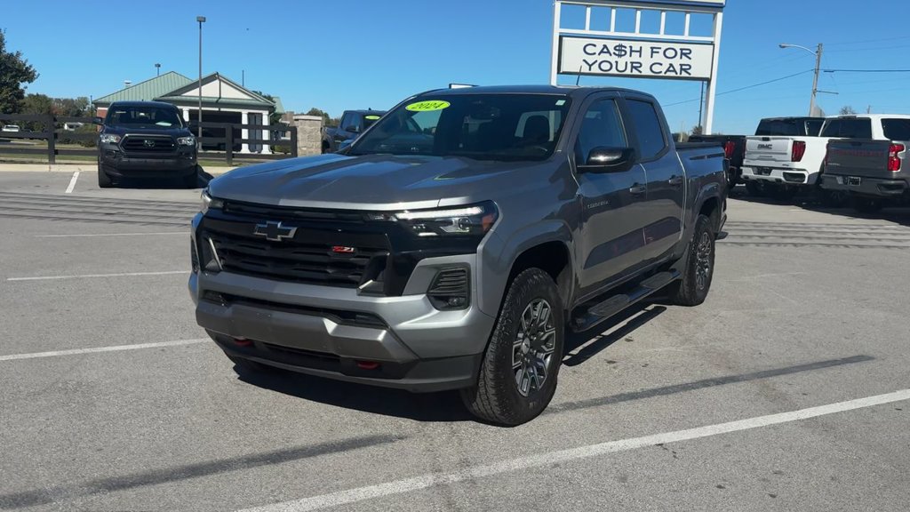 Used 2024 Chevrolet Colorado Z71 w/ Z71 Convenience Package 2 AWD/4WD image 2