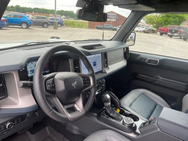 Used 2024 Ford Bronco Outer Banks AWD/4WD image 20