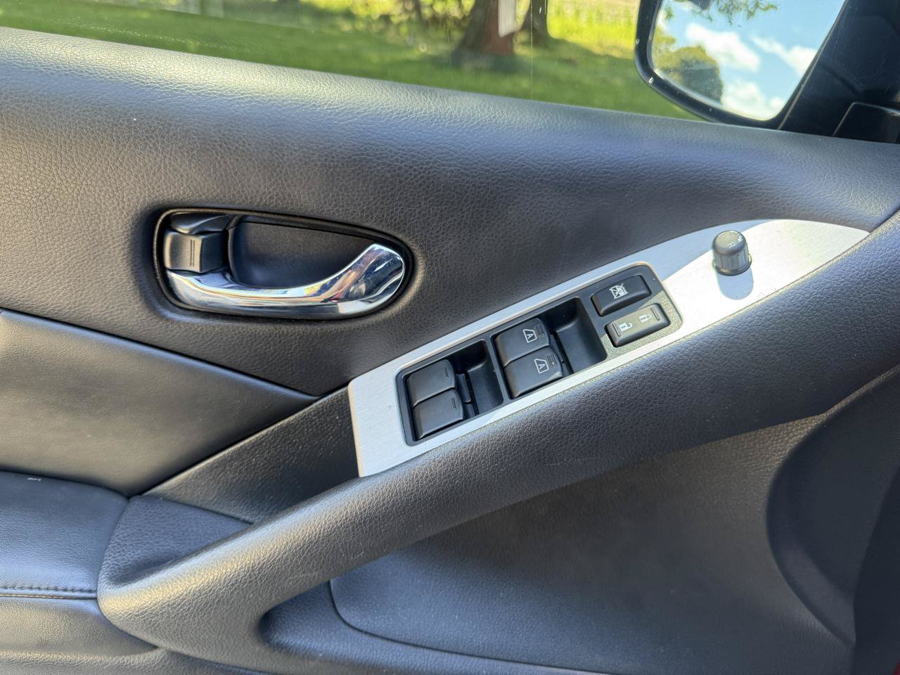 Used 2012 Nissan Murano SL AWD/4WD image 28