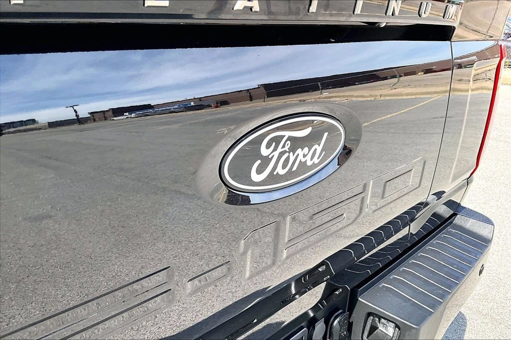 Certified 2024 Ford F150 Platinum w/ Equipment Group 702A High AWD/4WD image 31