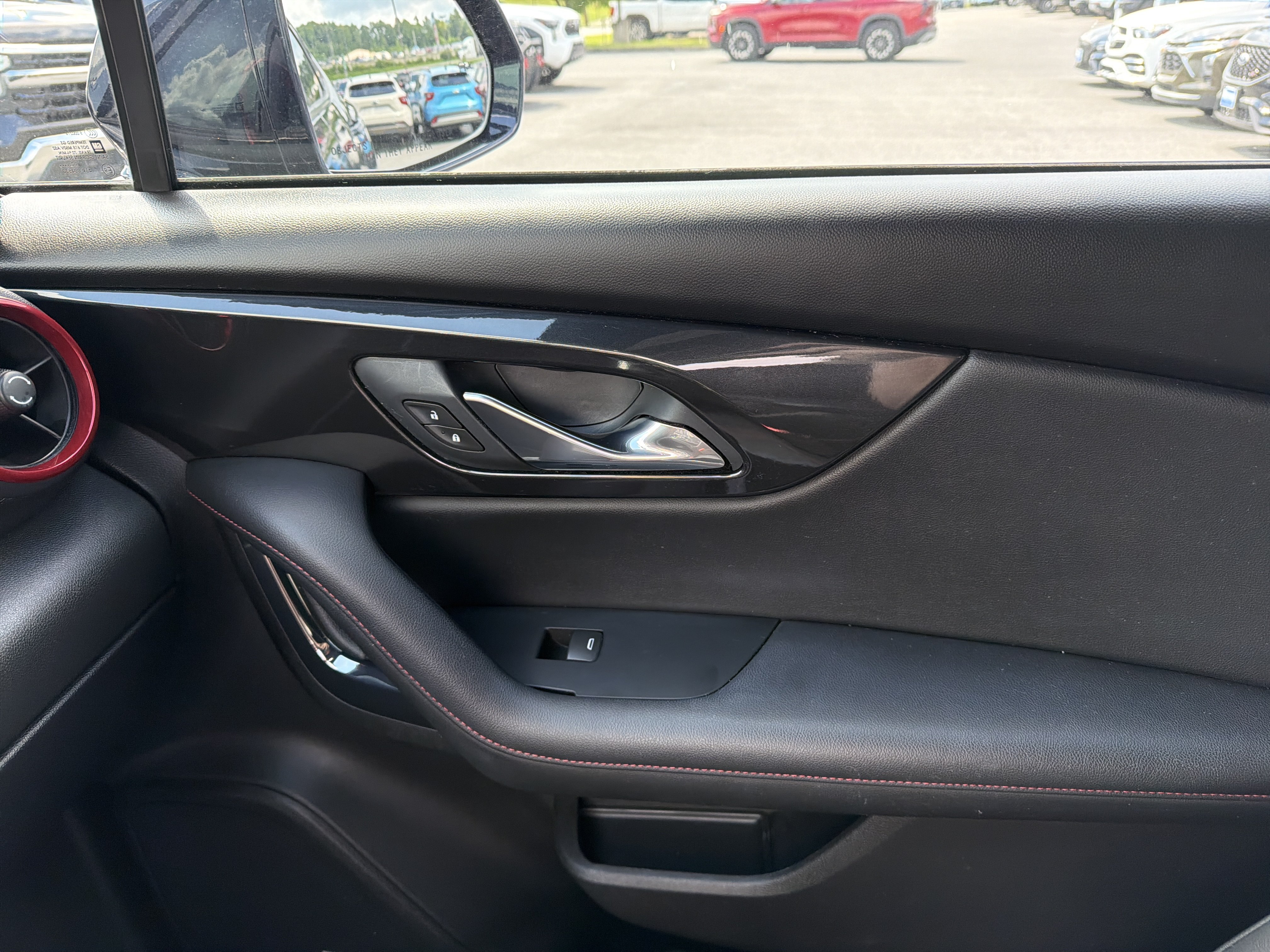 Certified 2020 Chevrolet Blazer RS AWD/4WD image 25