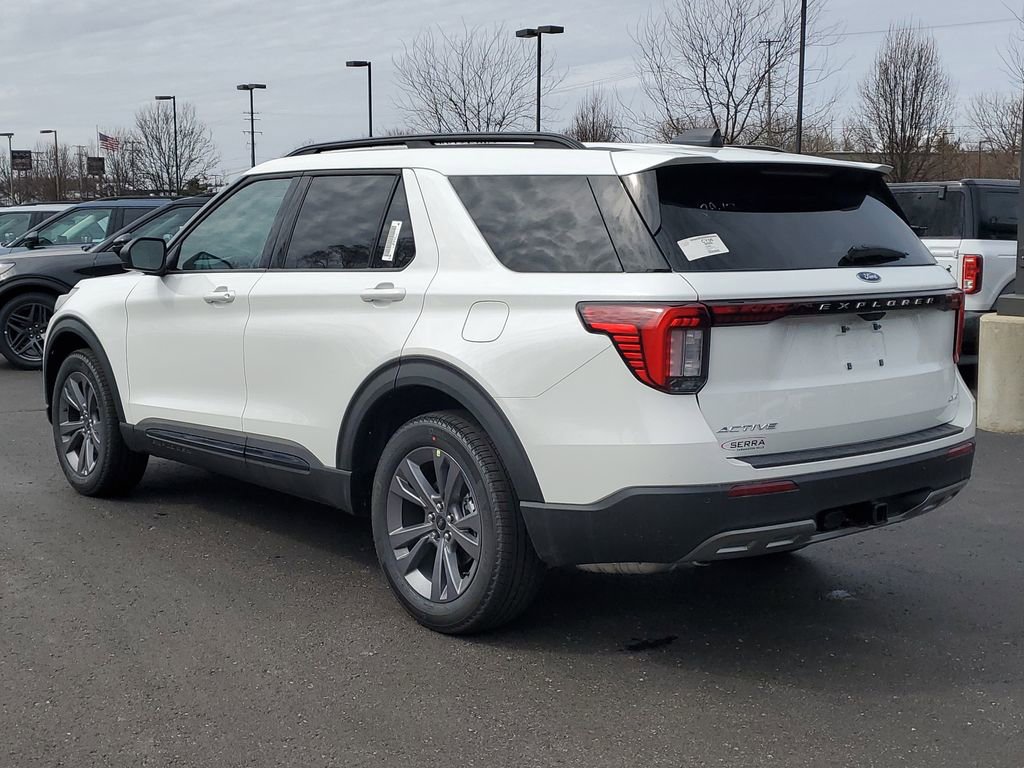 New 2026 Ford Explorer Active w/ Active Comfort Package image 6
