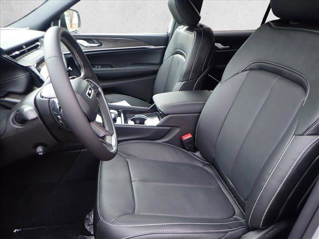 New 2026 Jeep Grand Cherokee Limited Reserve image 13