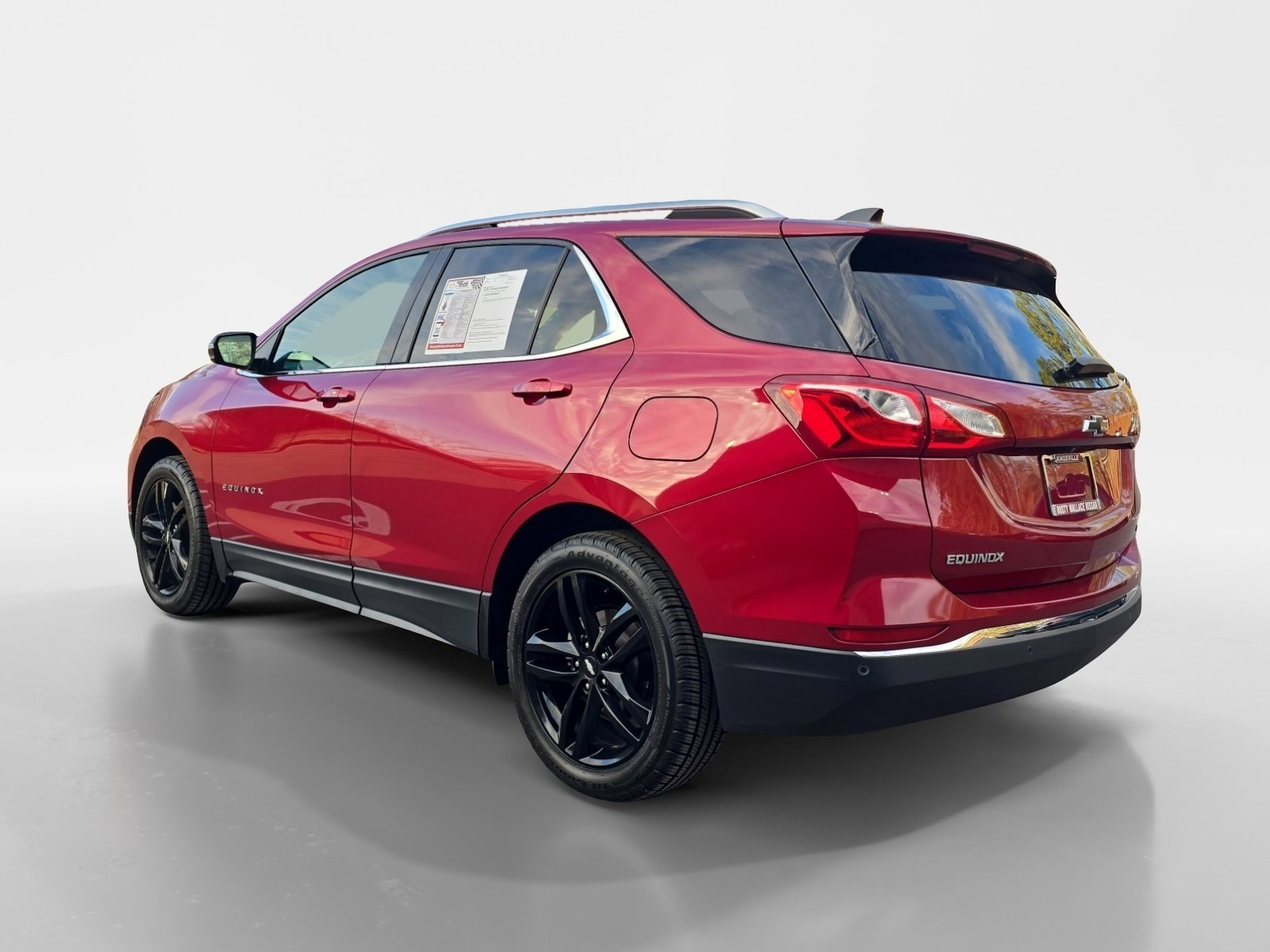 Used 2020 Chevrolet Equinox LT w/ Sport Edition image 3