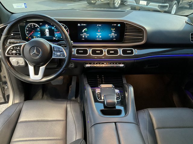 Used 2020 Mercedes-Benz GLE 350 4MATIC w/ Premium Package image 4