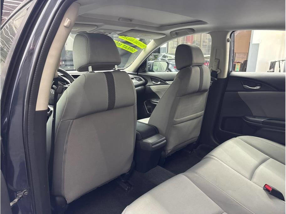 Used 2017 Honda Civic EX image 13
