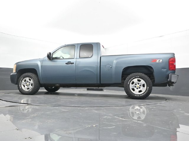 Used 2009 Chevrolet Silverado 1500 LT w/ Power Pack Plus AWD/4WD image 44
