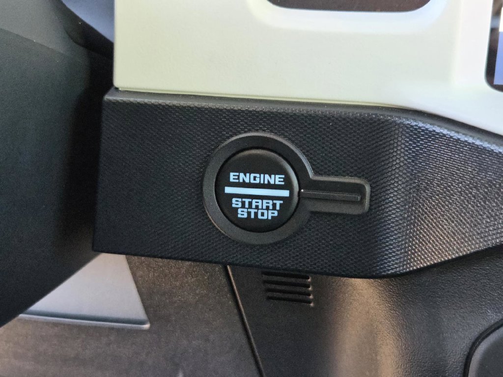 Used 2024 Ford Bronco Heritage Edition AWD/4WD image 28
