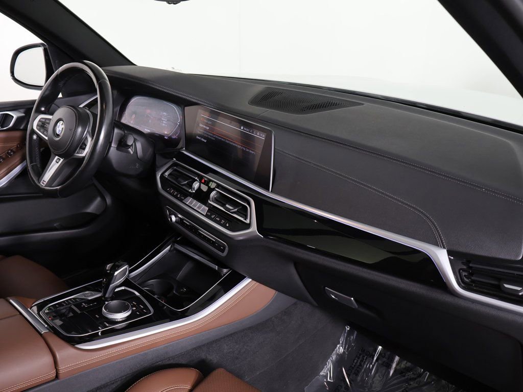 Used 2023 BMW X5 xDrive40i image 30