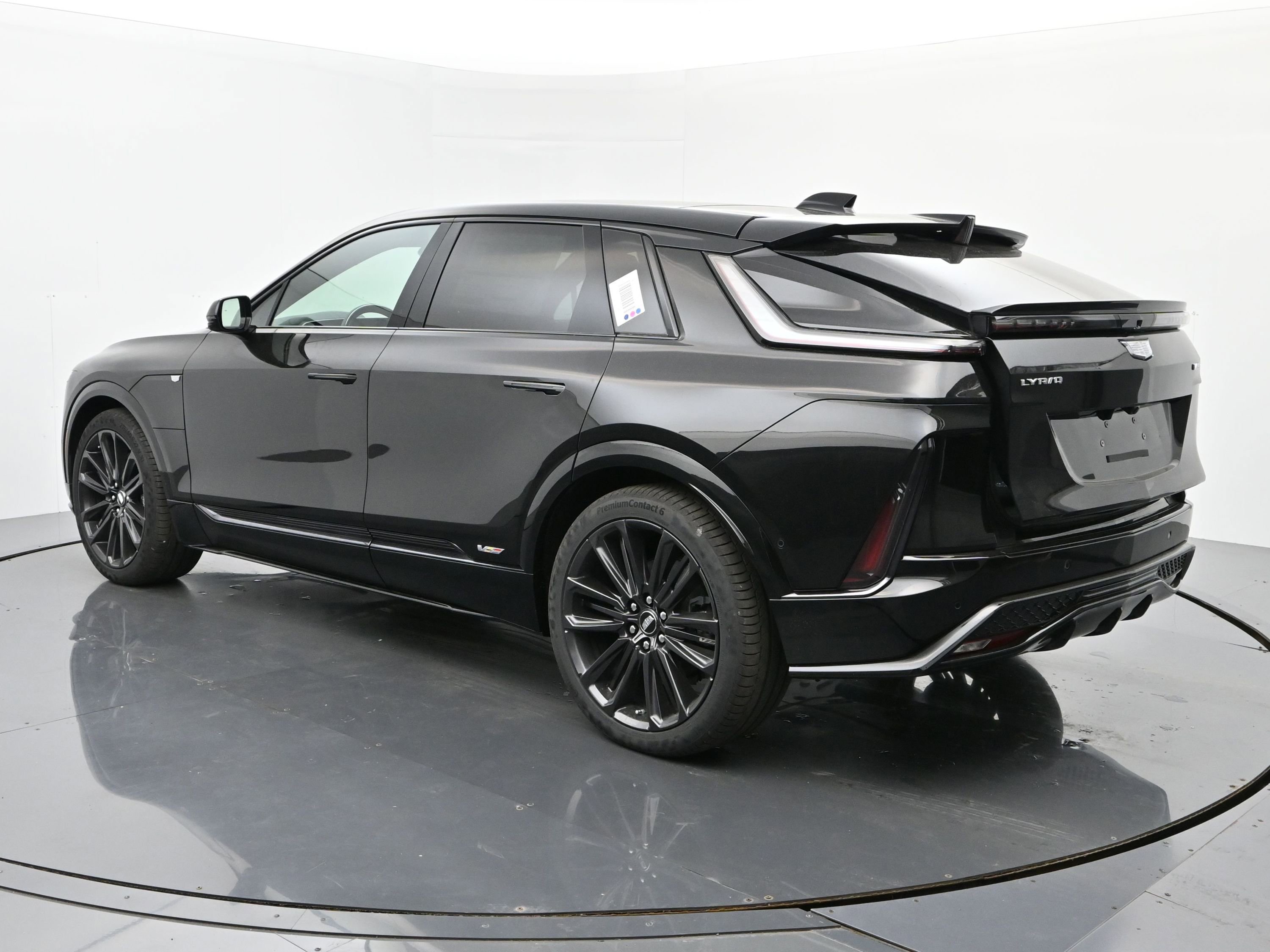 New 2026 Cadillac Lyriq V image 3