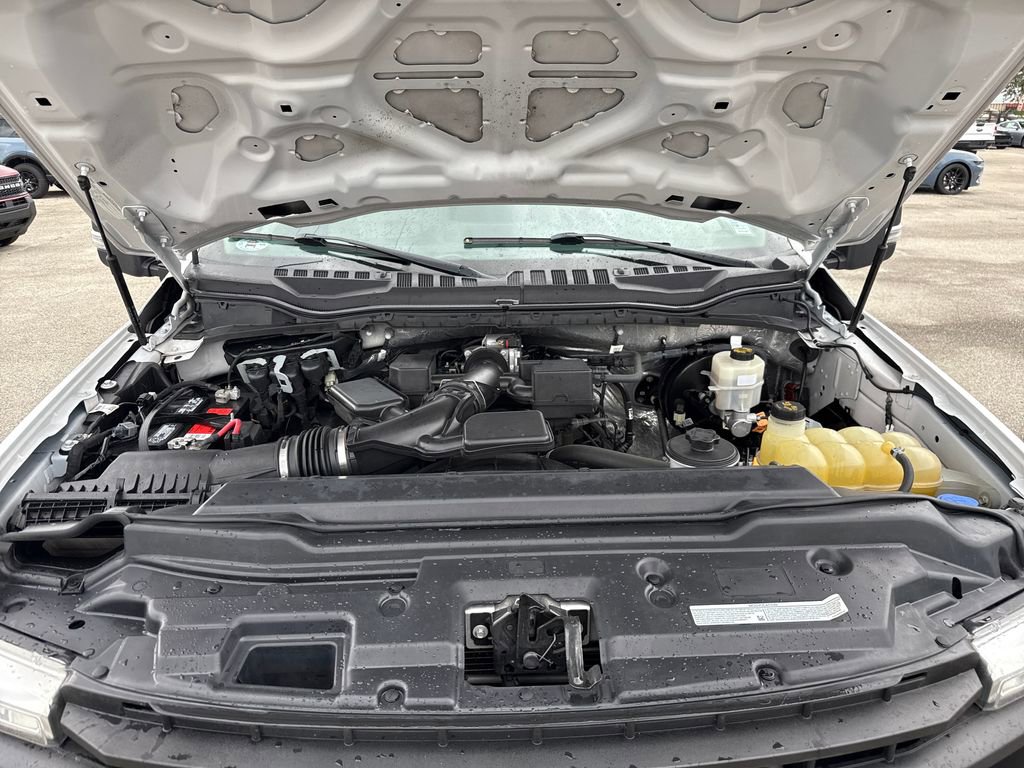 Used 2022 Ford F250 XL w/ Power Equipment Group image 26