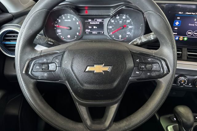 Used 2024 Chevrolet Trax LS w/ LS Convenience Package FWD image 31