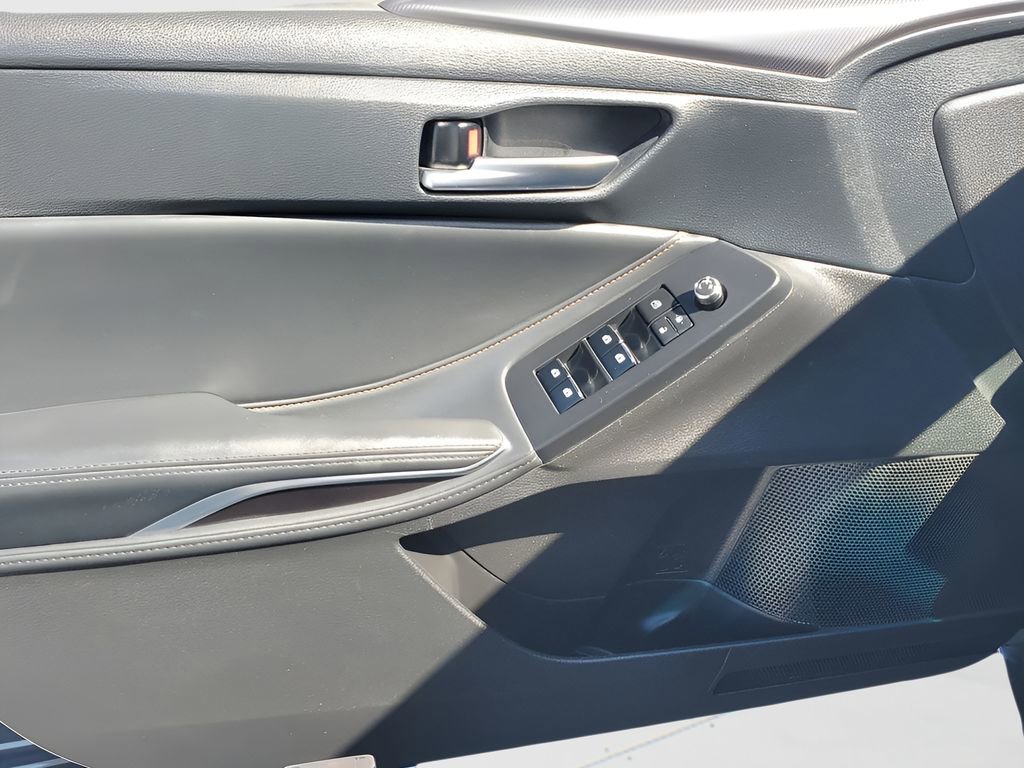 Used 2020 Toyota Avalon XSE image 43