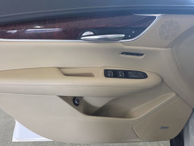 Used 2019 Cadillac XT5 Premium Luxury AWD/4WD image 23