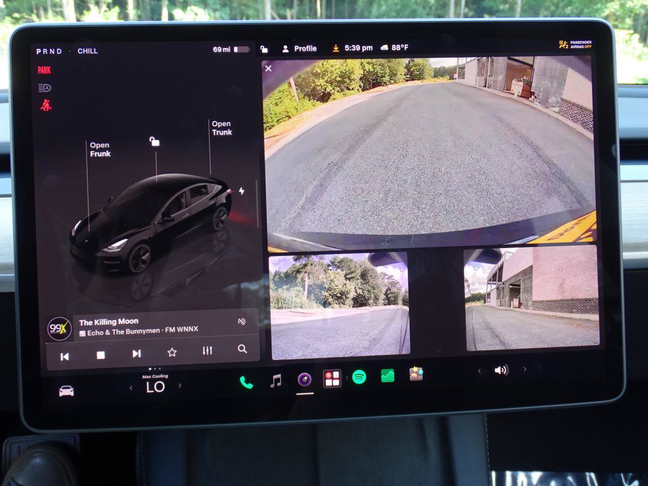 Used 2023 Tesla Model 3 Standard Range RWD image 11