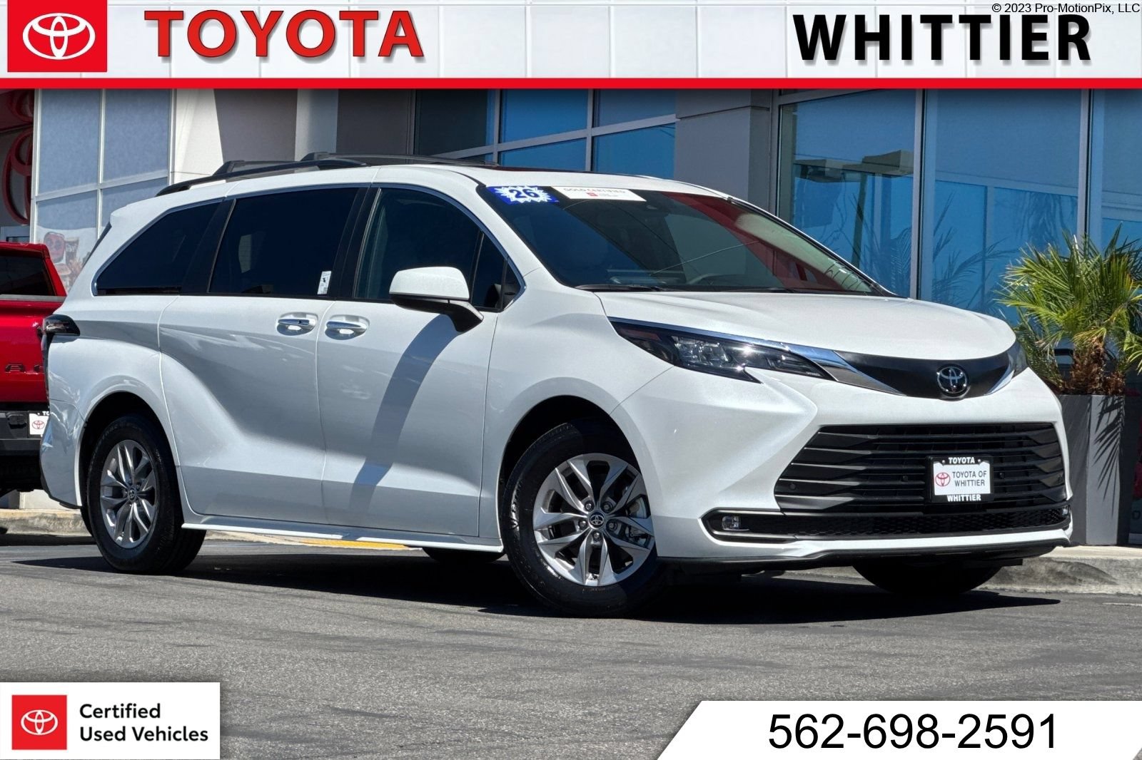 Used 2026 Toyota Sienna XLE FWD video 1
