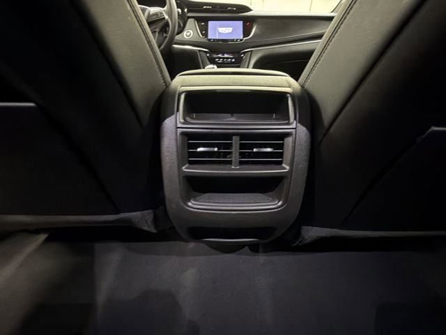 Used 2025 Cadillac XT5 Premium Luxury AWD/4WD image 23