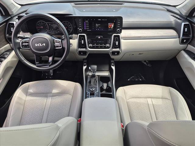Used 2023 Kia Sorento X-Line EX AWD/4WD image 24
