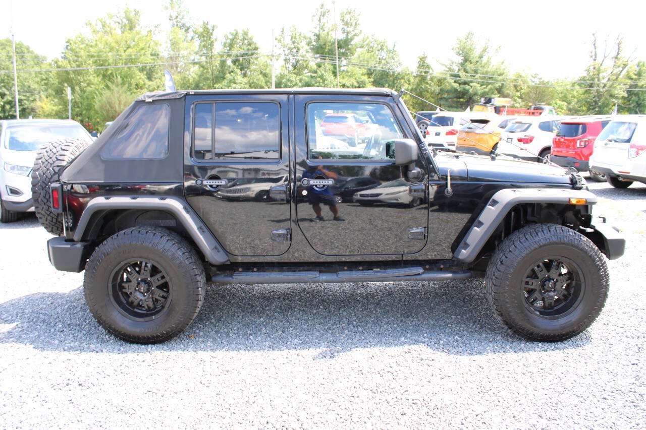 Used 2014 Jeep Wrangler Unlimited Sport w/ Quick Order Package 24S AWD/4WD image 6