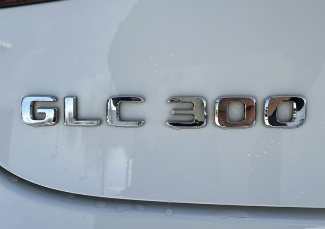 Used 2019 Mercedes-Benz GLC 300 4MATIC Coupe image 9